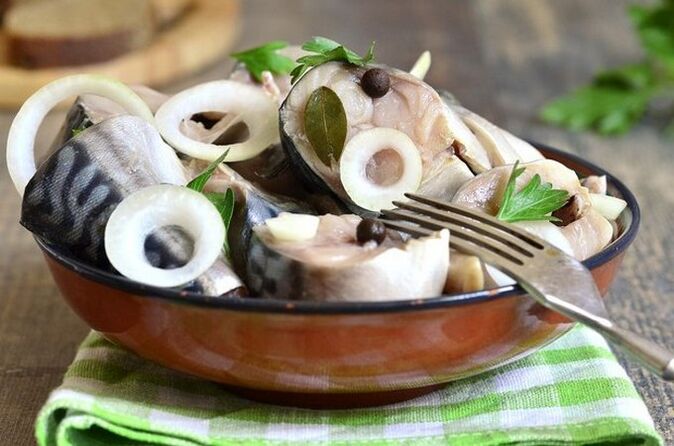 flounder with onion to enhance